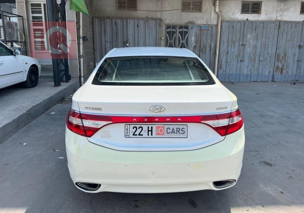 Hyundai Azera